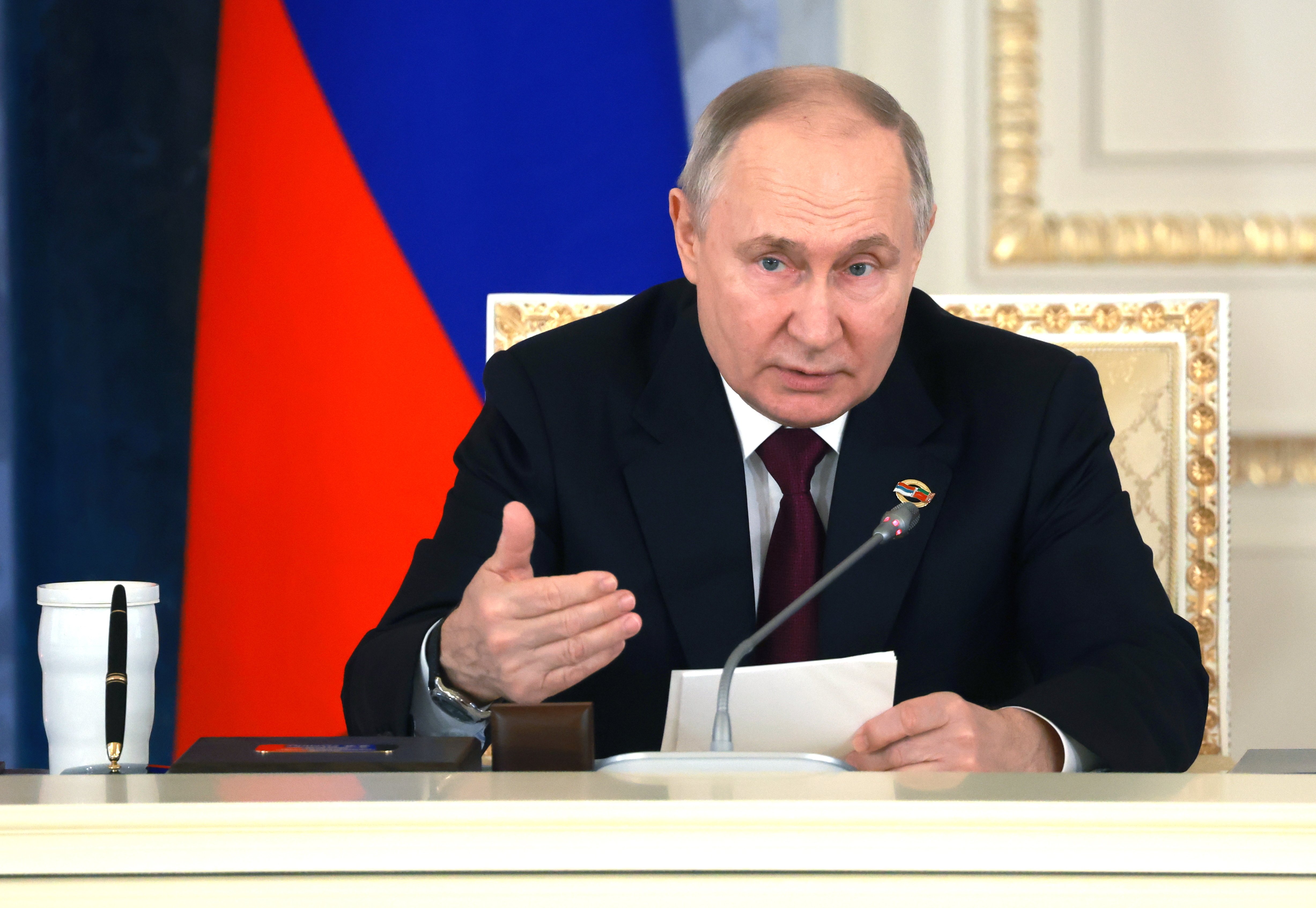 Putin se queda solo en la carrera electoral: ¿quién tiene números para plantarle cara?