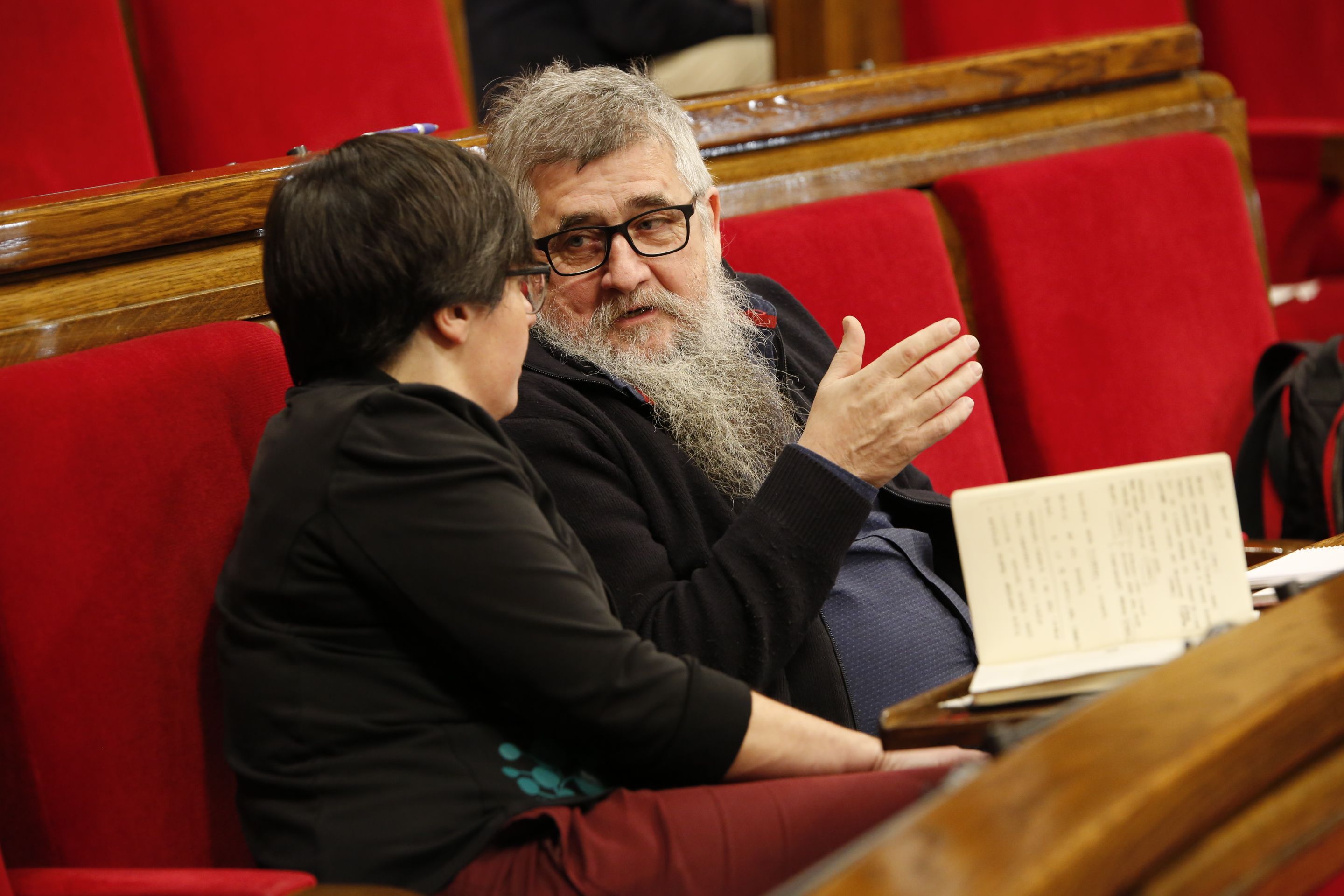 La CUP urgeix el Parlament a aplicar la resolució del 9N, suspesa pel TC