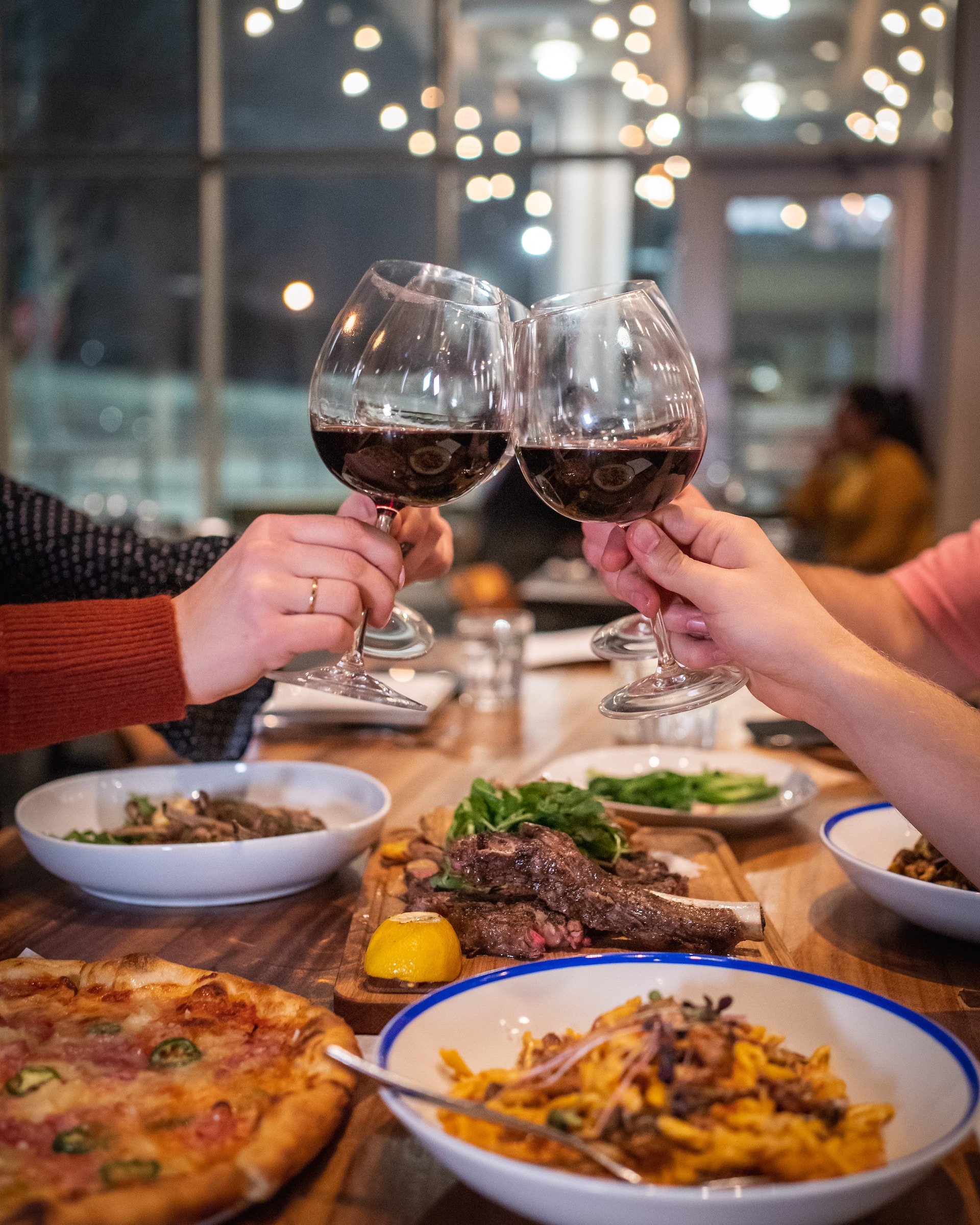 Los mejores restaurantes cerca de plaza Espanya para comer durante la Barcelona Wine Week 2024