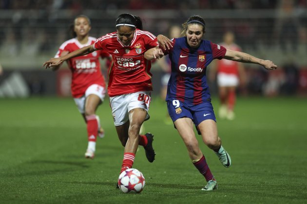 Lais Araujo Mariona Caldentey Benfica Barça femení / Foto: EFE