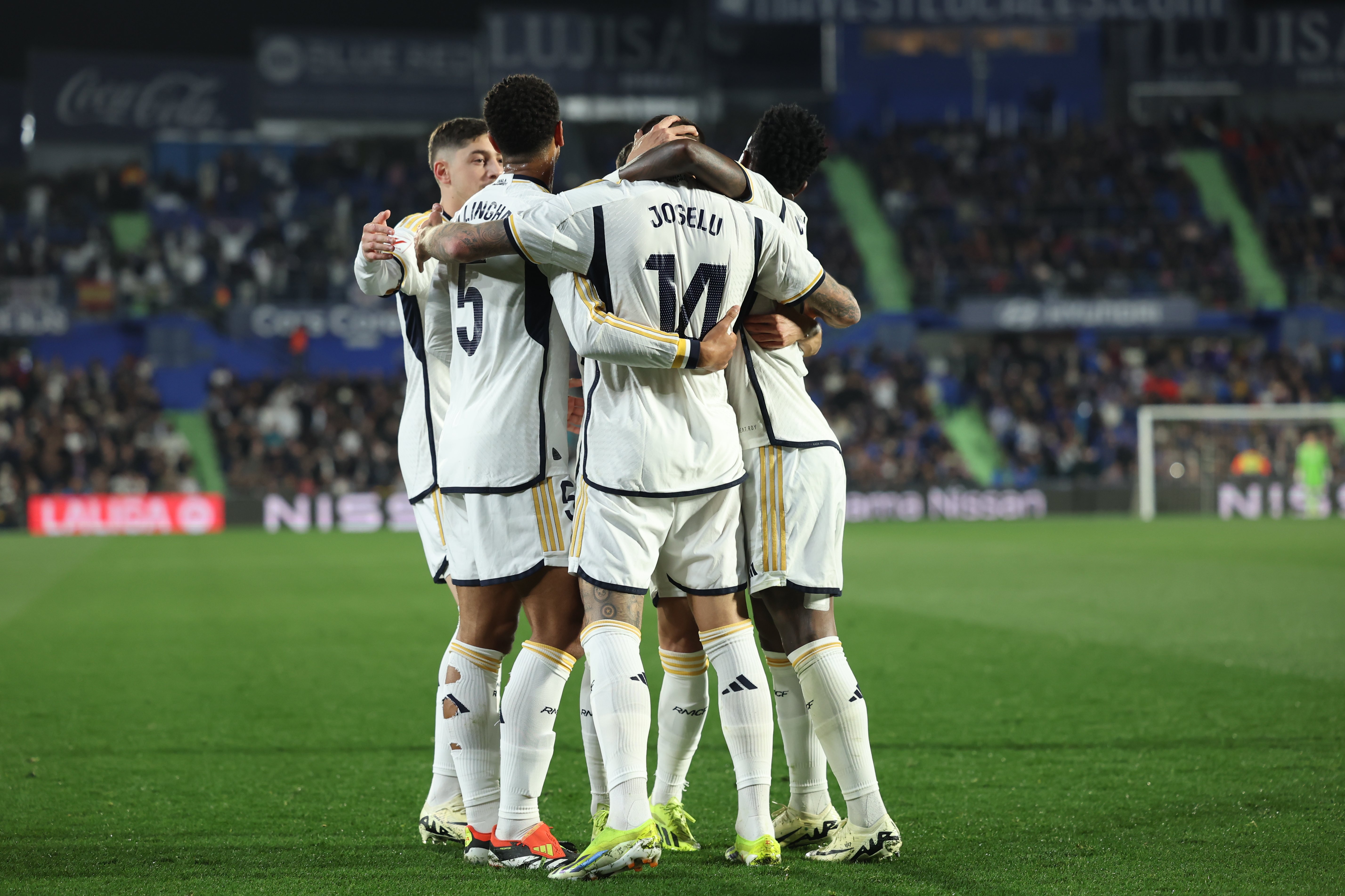 Un Reial Madrid sòlid supera el Getafe amb facilitat i recupera el lideratge de la Lliga (0-2)