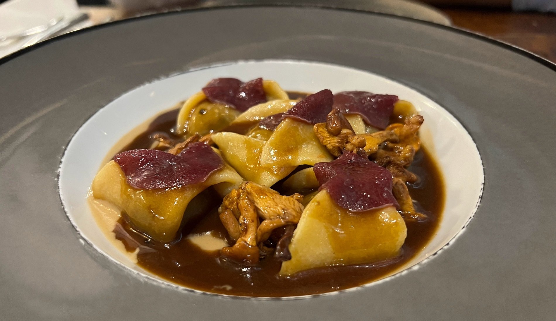 Capet: una aposta segura i deliciosa al turistificat barri Gòtic
