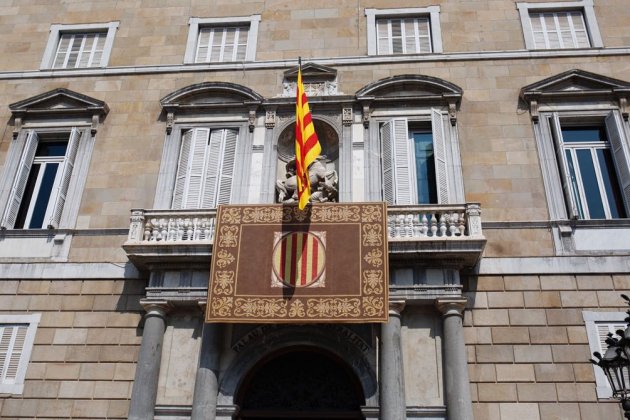 Façana Palau de la Generalitat presa de possessió / SA