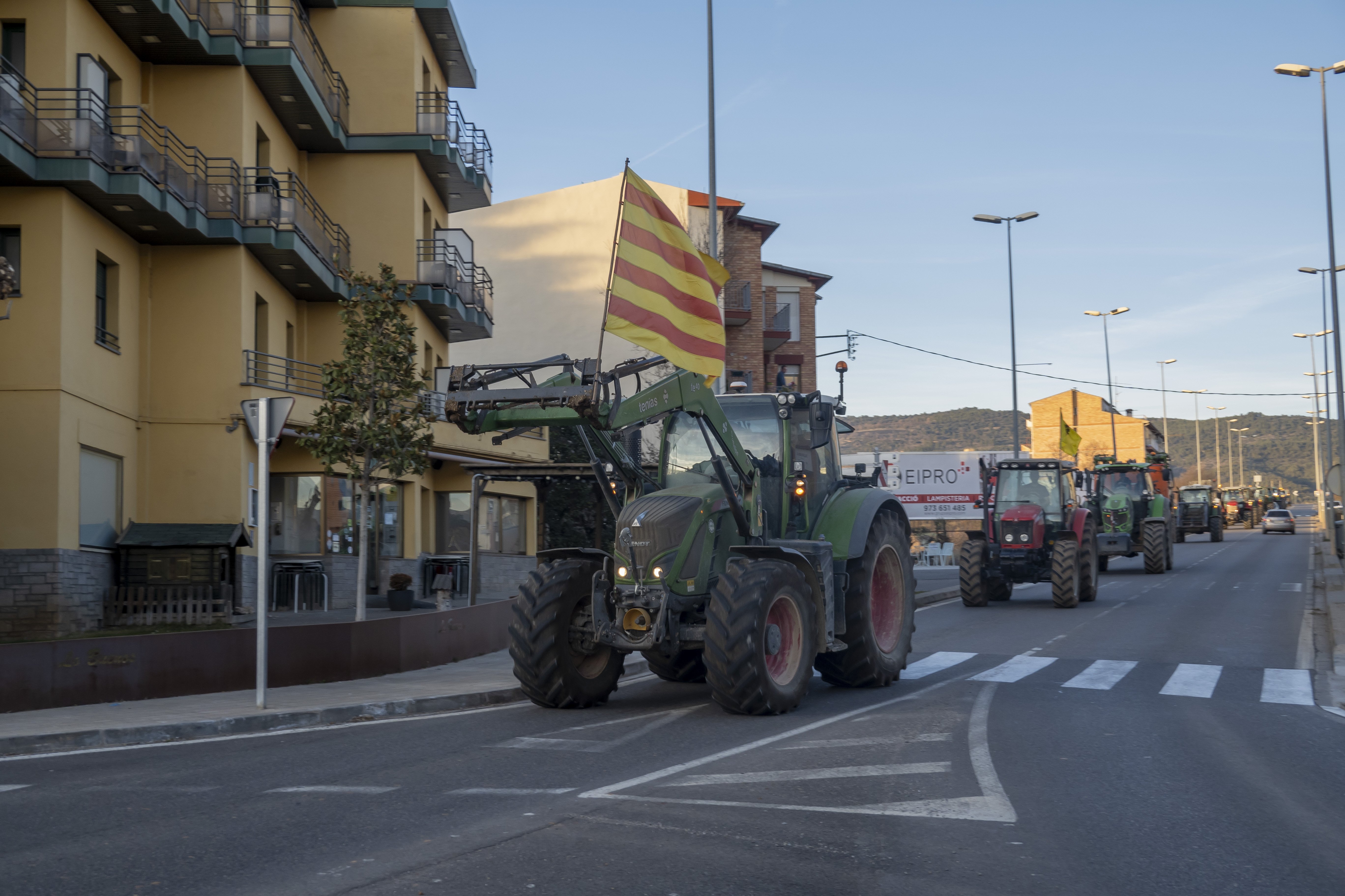 Primeras protestas de los payeses en Lleida antes de la gran movilización del martes
