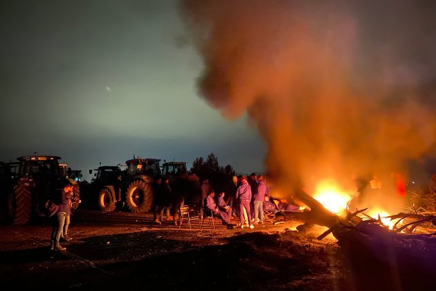 protesta tractors medinyà AP 7 foto acn protesta tractors medinyà AP 7 foto acn