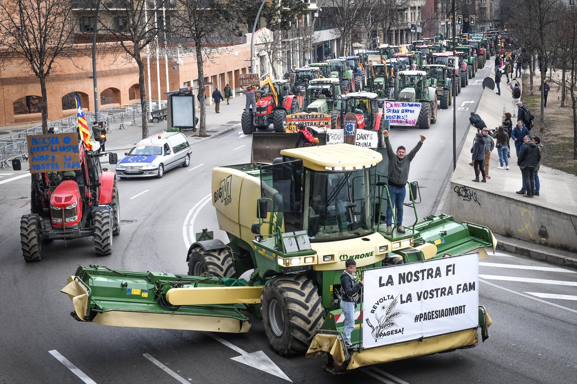¿Hasta cuándo durará la huelga de agricultores en Catalunya? Calendario de las movilizaciones