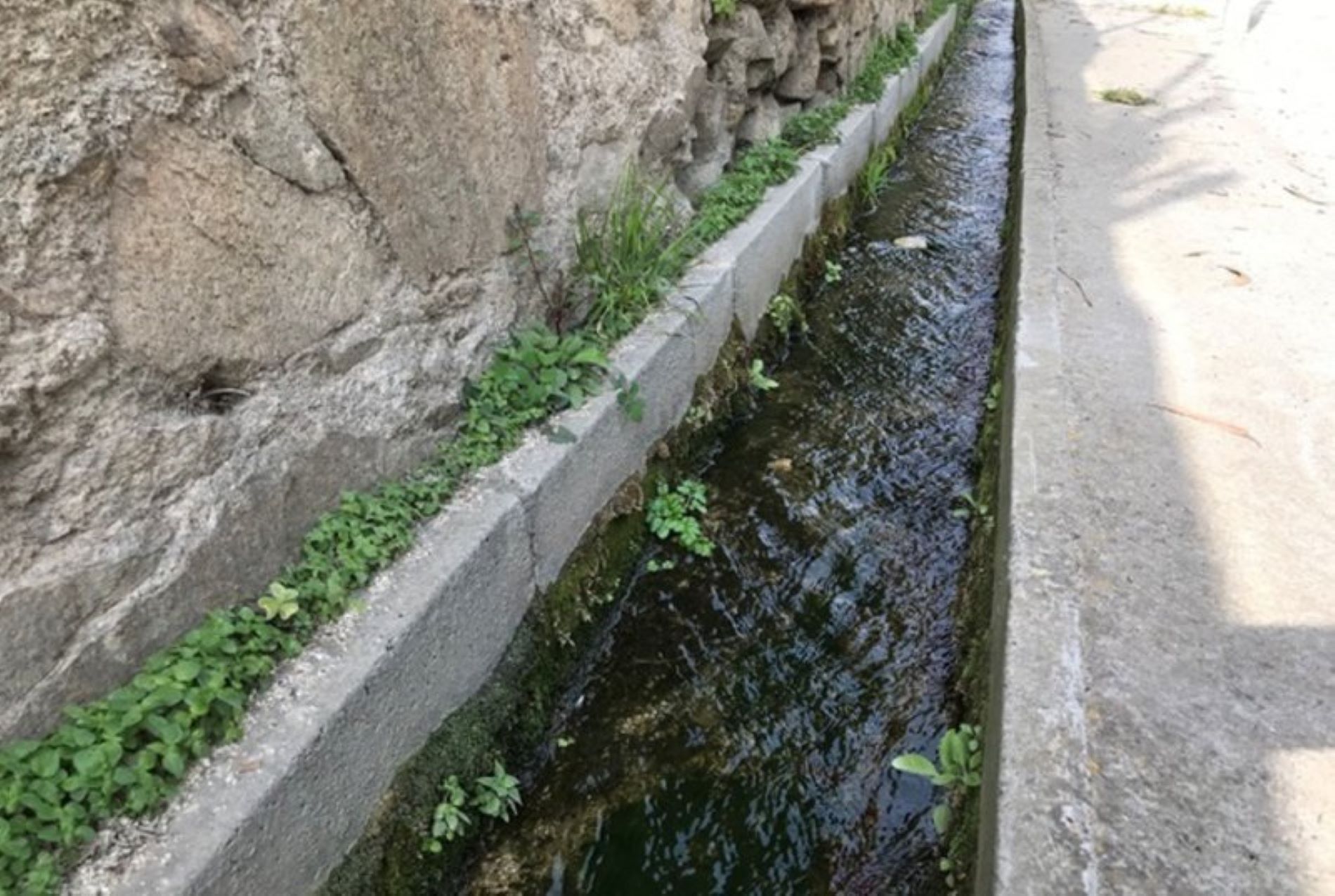 La cañería que pierde 255.000 litros diarios de agua, la mayoría en Badalona, será desdoblada