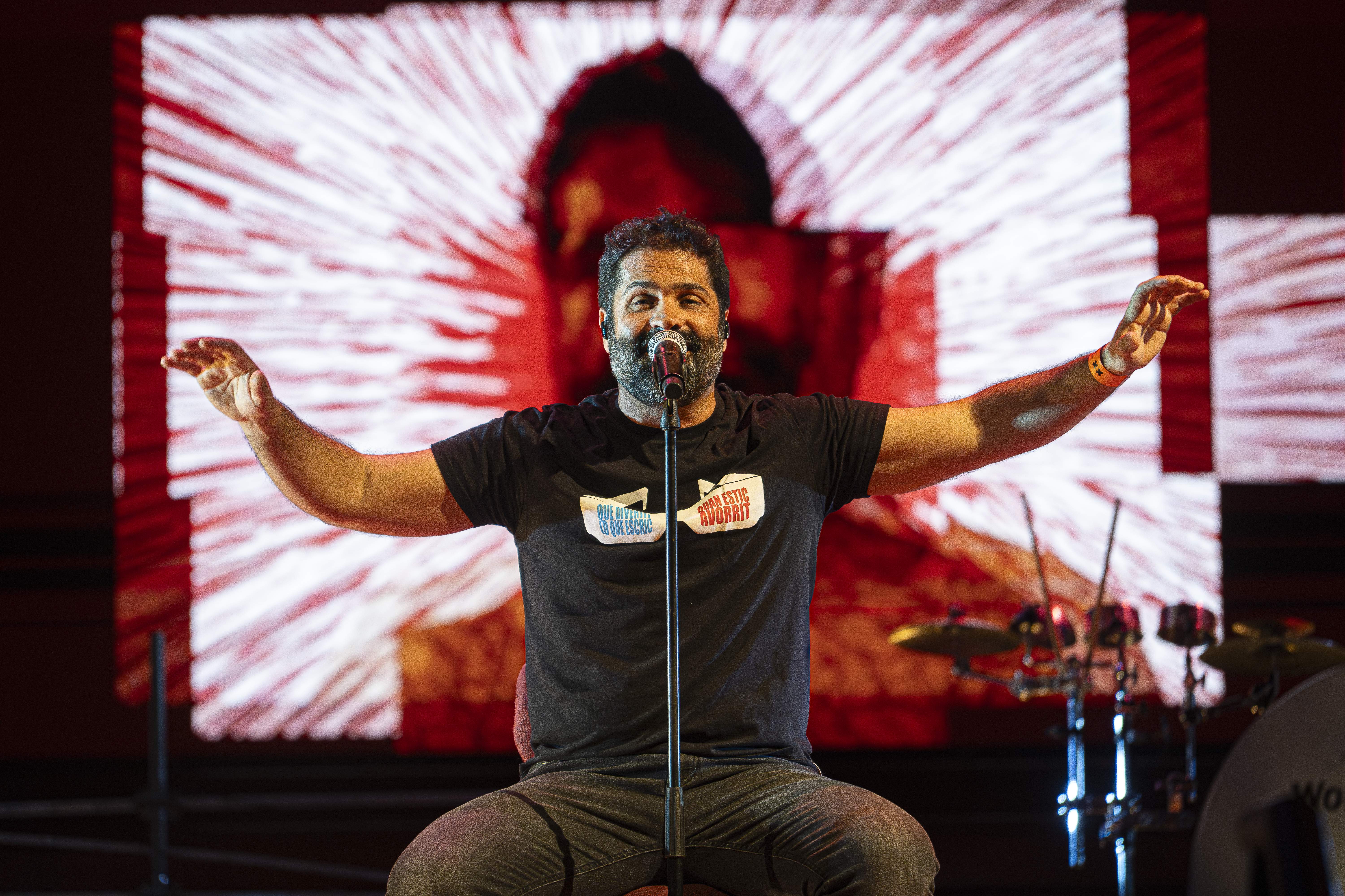 La calidez de Antònia Font desarma el cansancio en el Palau de la Música