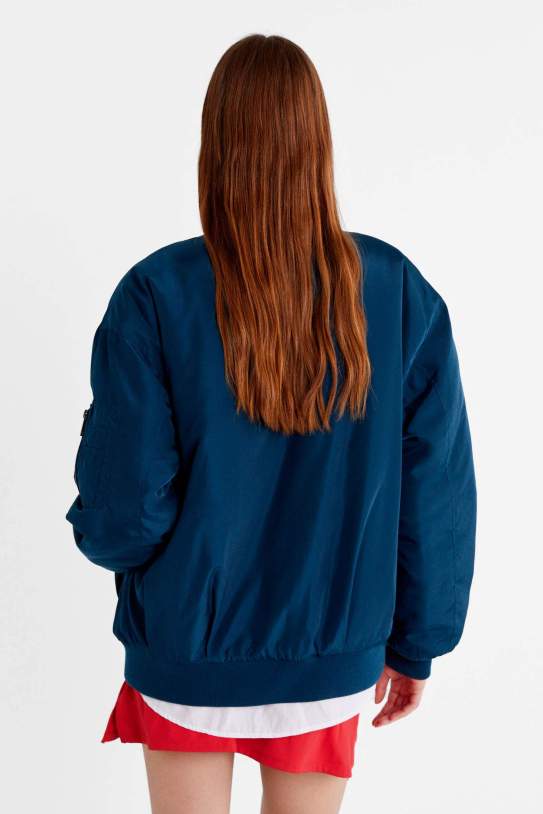 Cazadora bomber acolchada Cazadora bomber acolchada