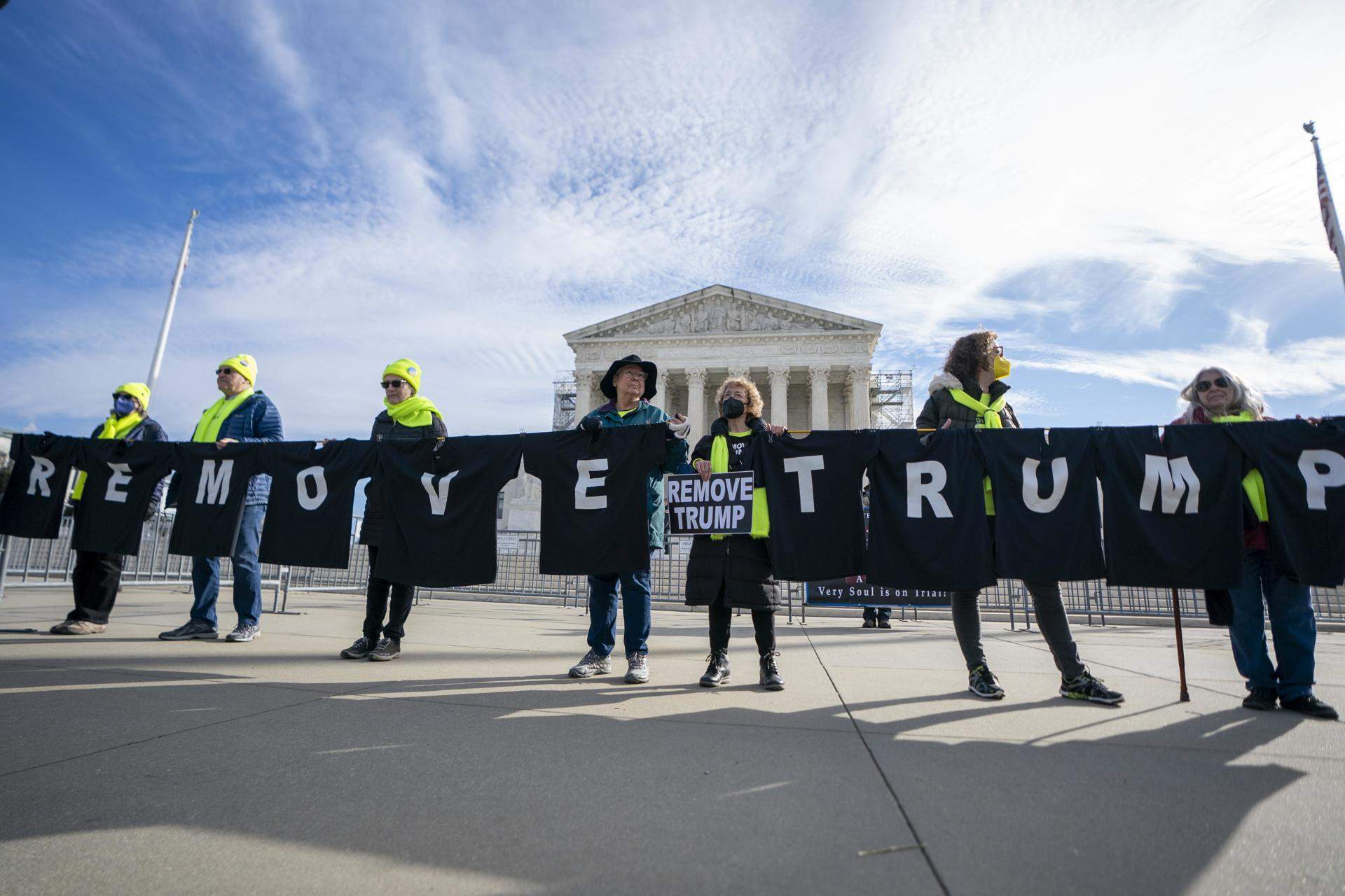 El Supremo de los EE.UU. enfría la posibilidad de dejar a Trump fuera de la carrera presidencial