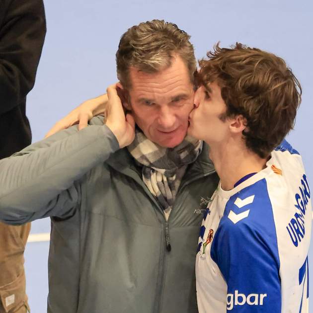 Iñaki Urdangarin beso Pablo GTRES