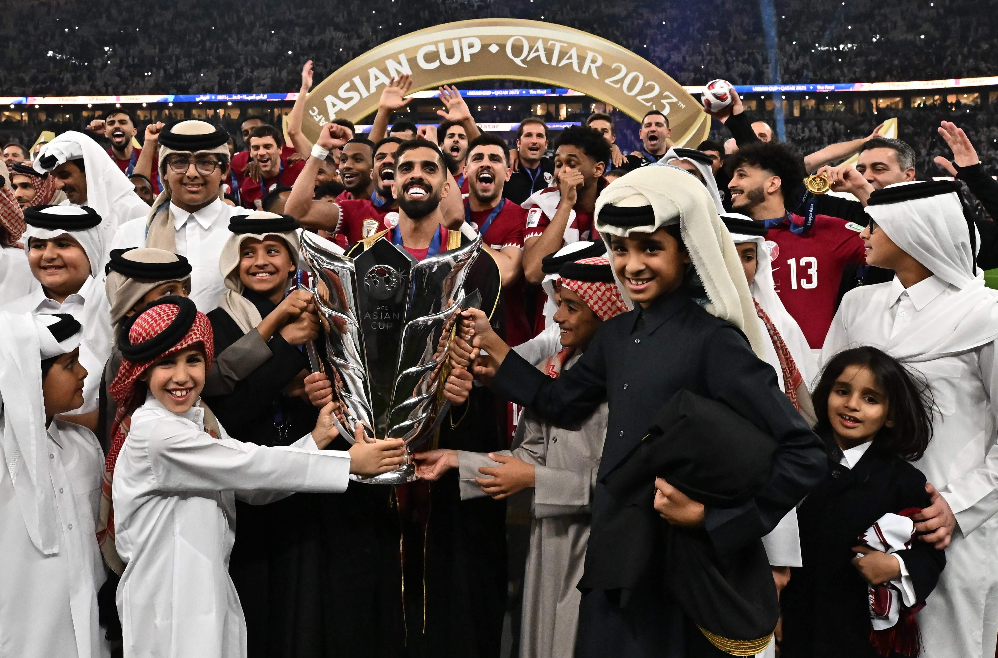 La Qatar del catalán 'Tintín' Márquez se proclama campeona de Asia al vencer a Jordania con polémica (1-3)