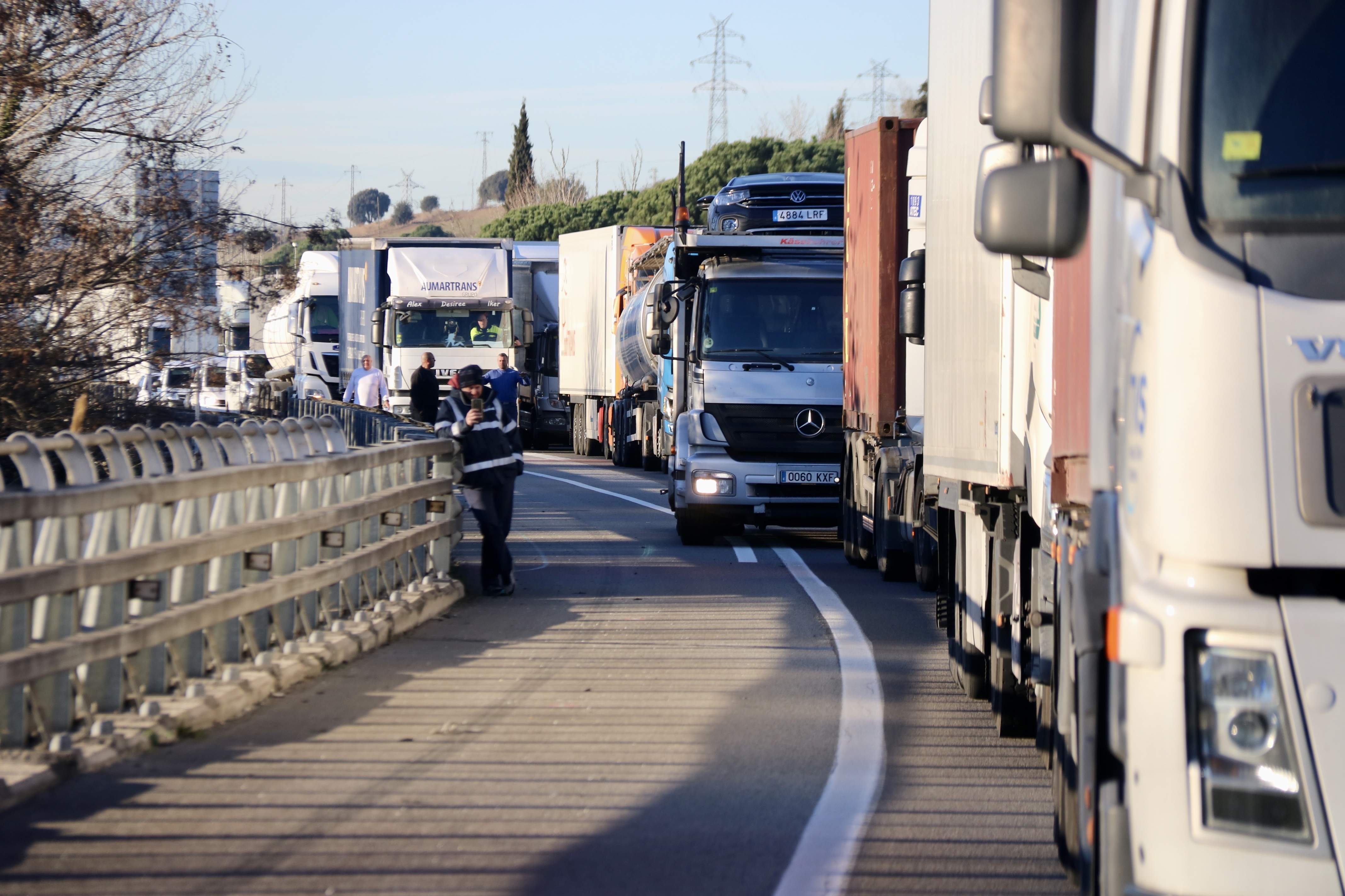 La huelga indefinida de transportistas en el Estado no tendrá seguimiento en Catalunya