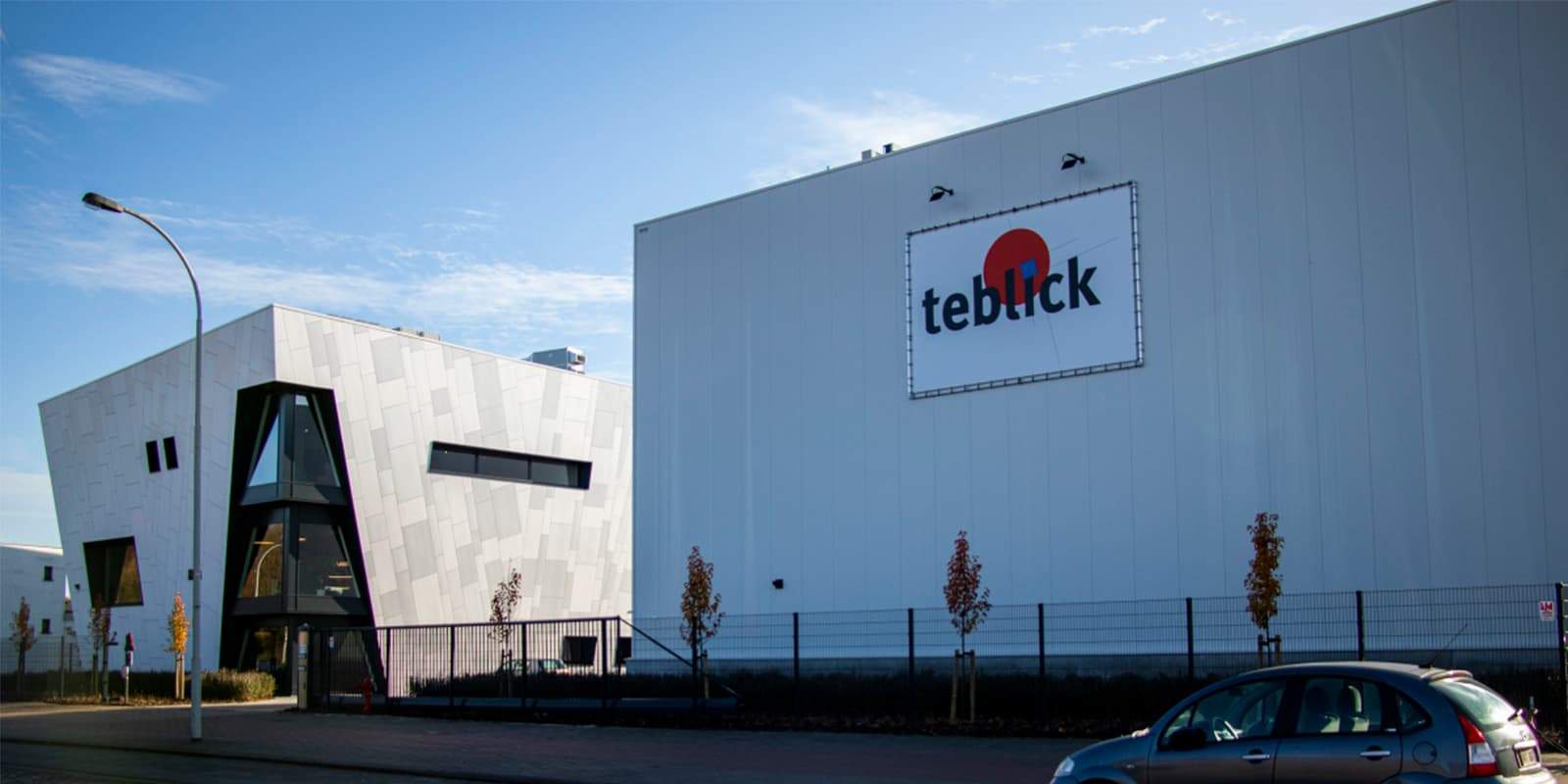 La empresa gerundense-belga especialista en proyectos clave en la mano Teblick estrena instalaciones