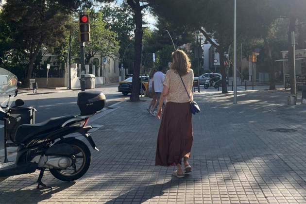 Infanta Cristina al Passeig Manuel Girona, twitter Infanta Cristina al Passeig Manuel Girona, twitter