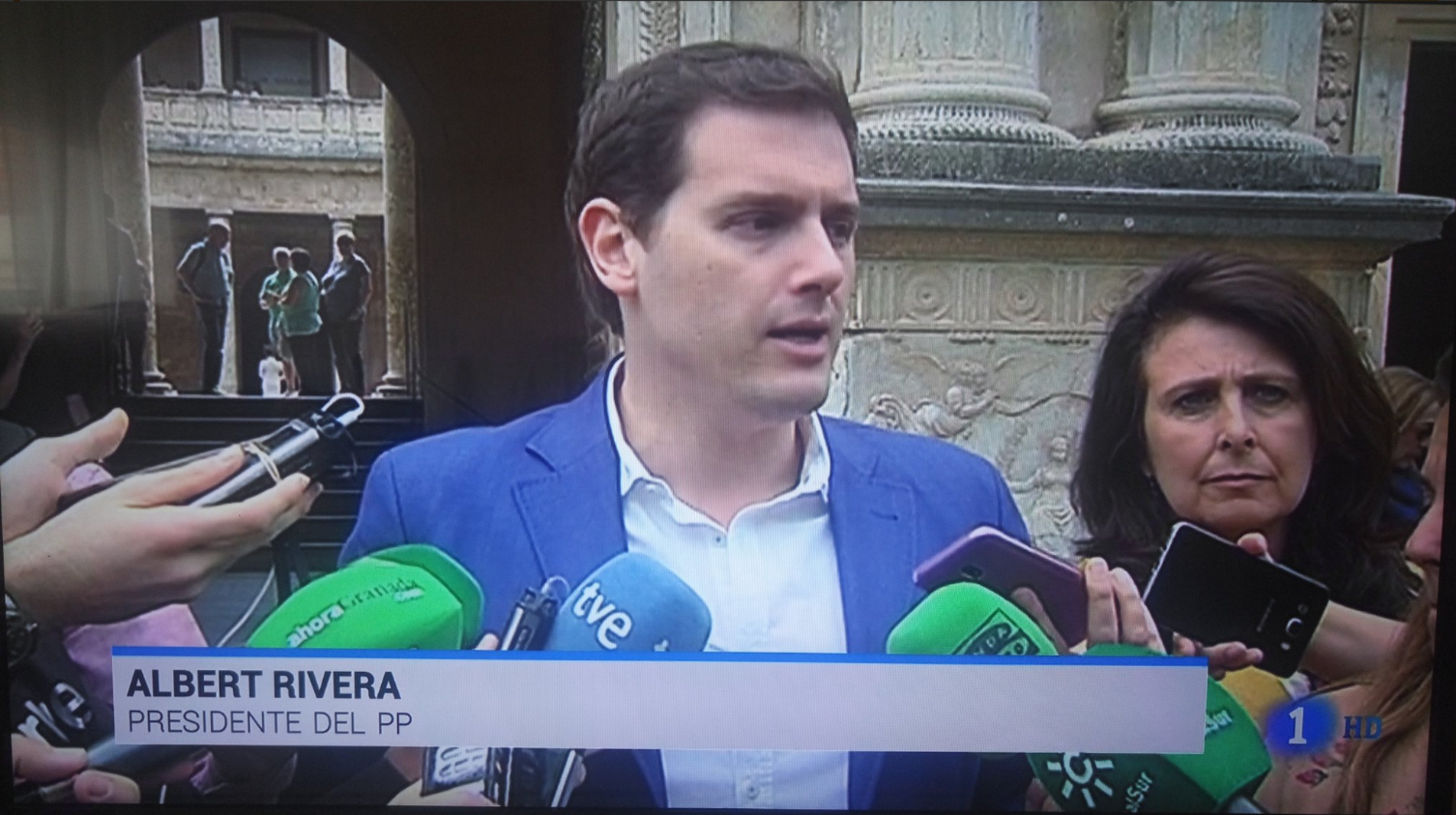 TVE l'espifia i 'nomena' Albert Rivera president del PP