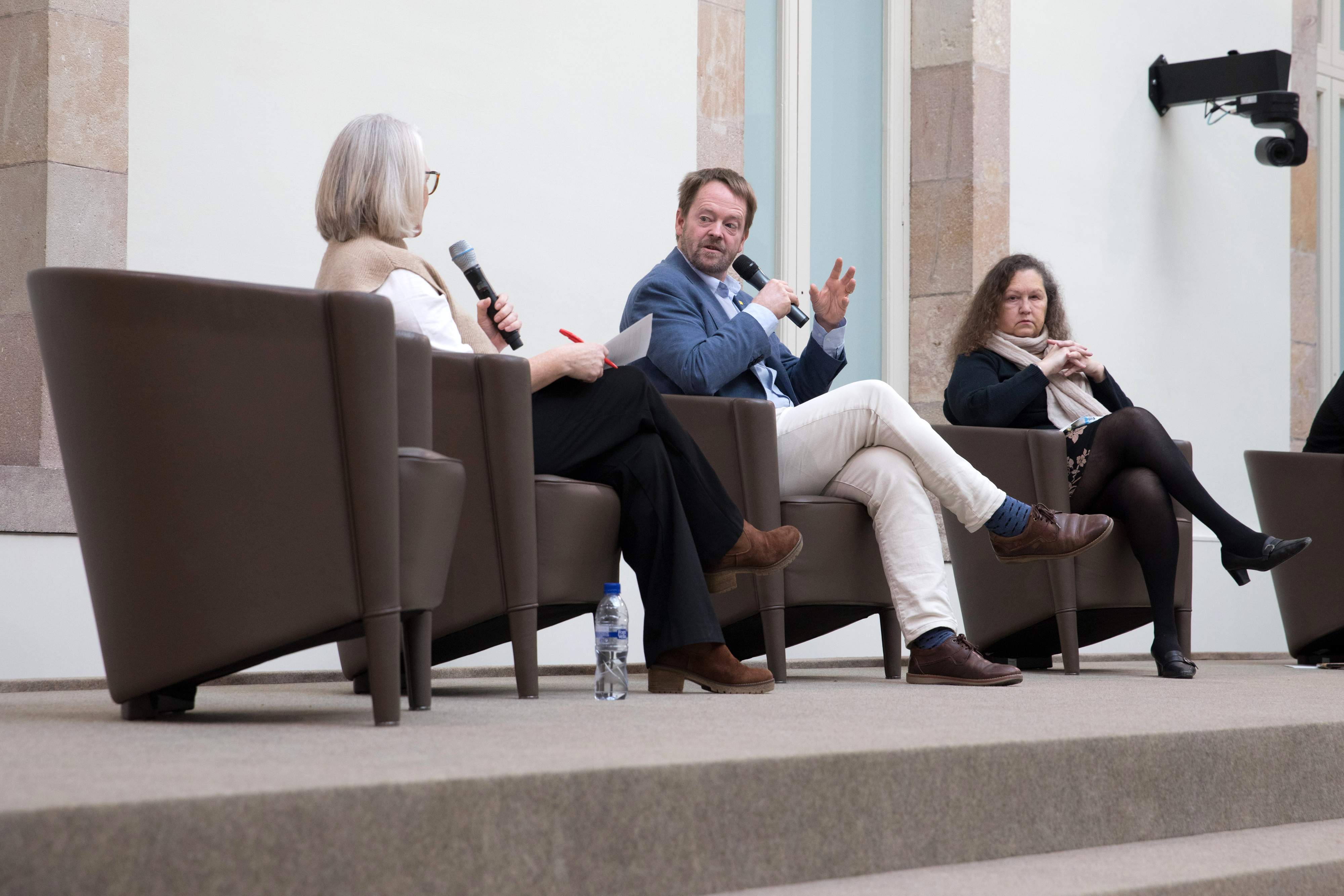 Nace el Fòrum Català per a la Pau: ¿qué puede hacer Catalunya?