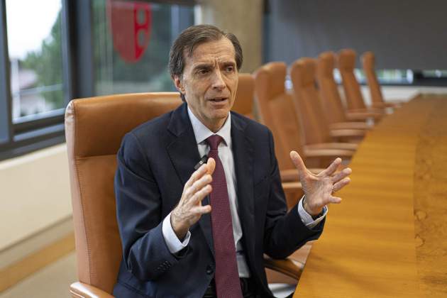 Entrevista Jordi Canals IESE06 Entrevista Jordi Canals IESE06