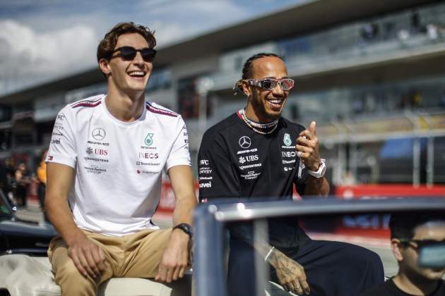 Hamilton y Russell sonriendo / Foto: Europa Press