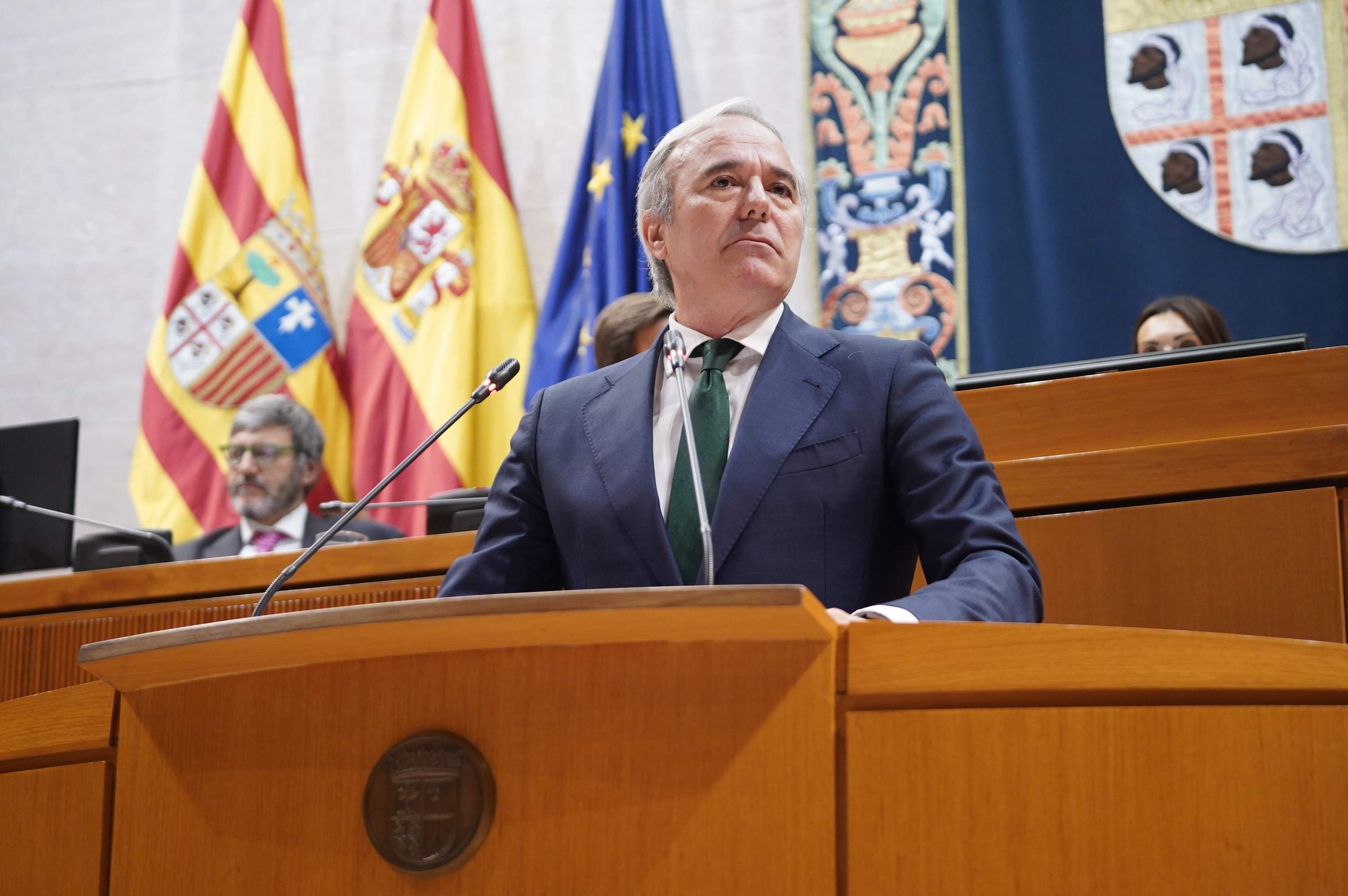 PP i Vox es conjuren per derogar la llei de memòria democràtica a l'Aragó