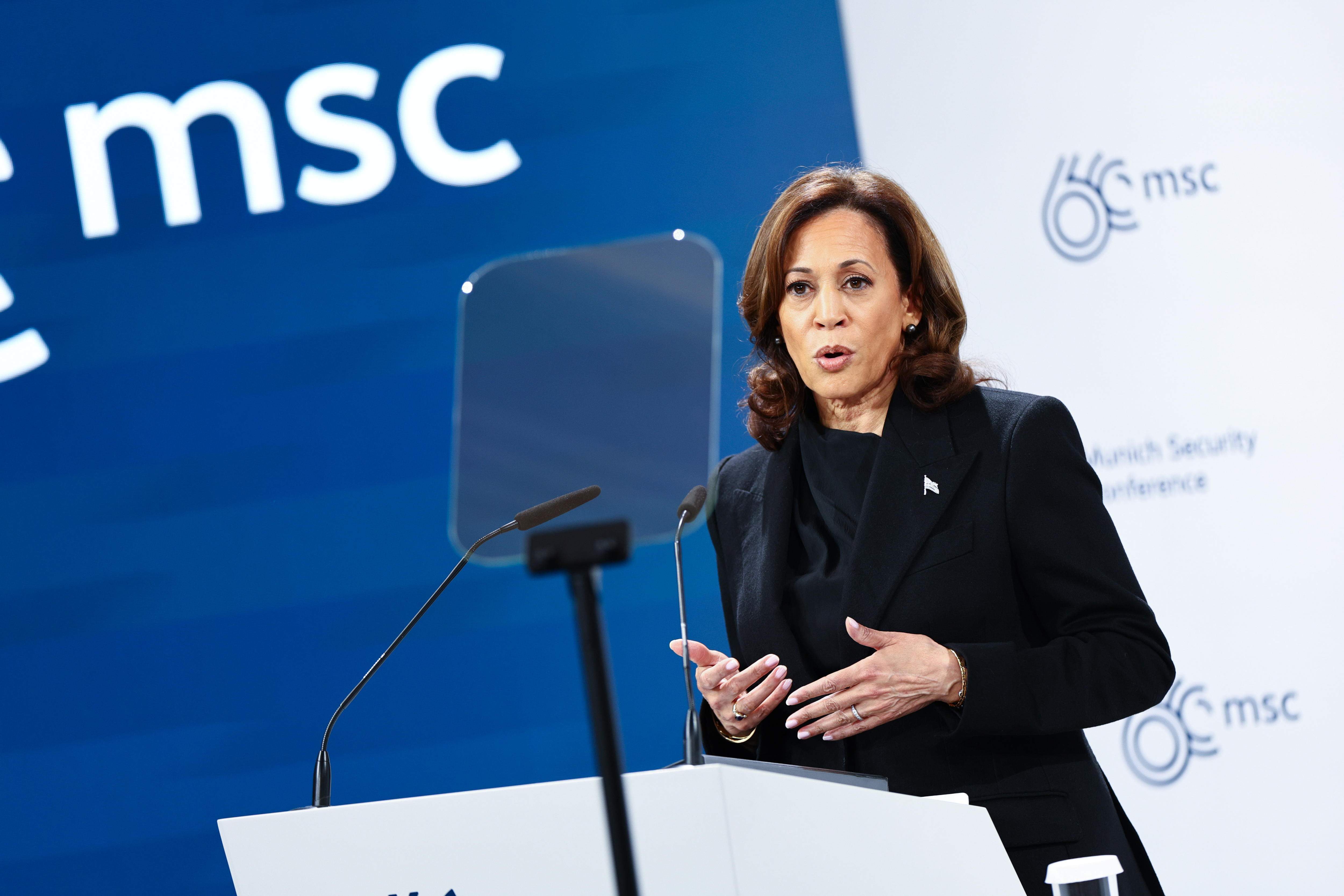 Kamala Harris, sobre la muerte de Navalni: otra muestra de la "brutalidad" de Putin