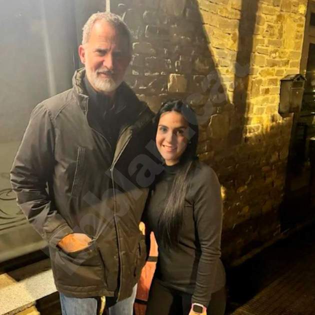 Felipe sopant a la Vall d'Aran, foto exclusiva A Blau v1 Felipe sopant a la Vall d'Aran, foto exclusiva A Blau v1