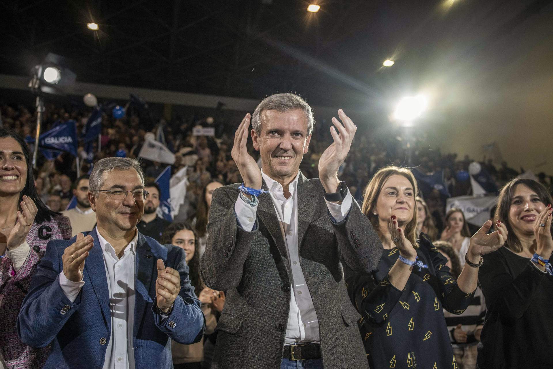 El PP conserva las grandes ciudades gallegas con la excepción de Vigo, donde se impone el BNG