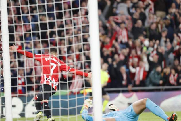 Berenguer celebrant el seu segon gol / Foto: EFE