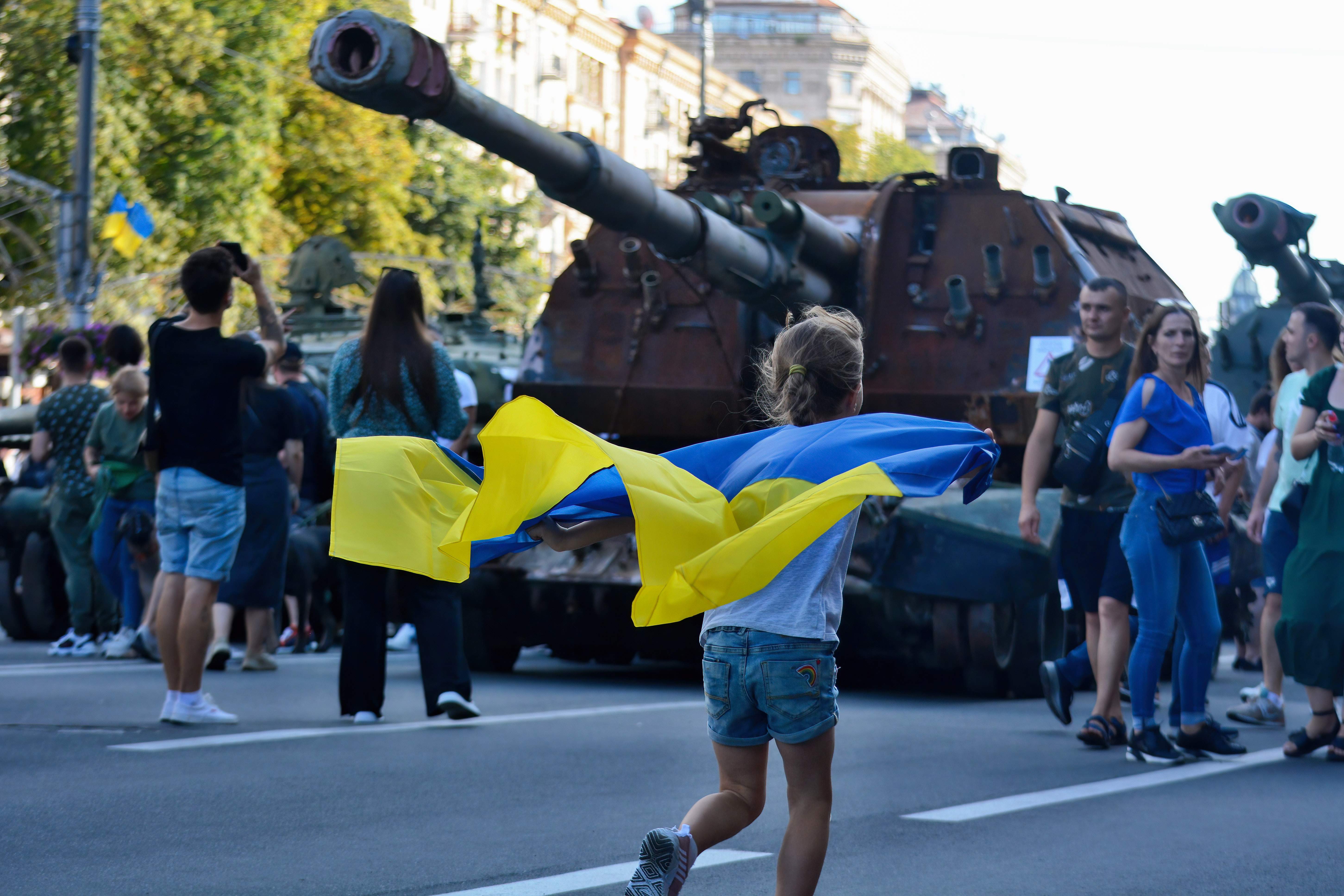 Només el 10% dels europeus confia que Ucraïna guanyarà la guerra, segons una enquesta