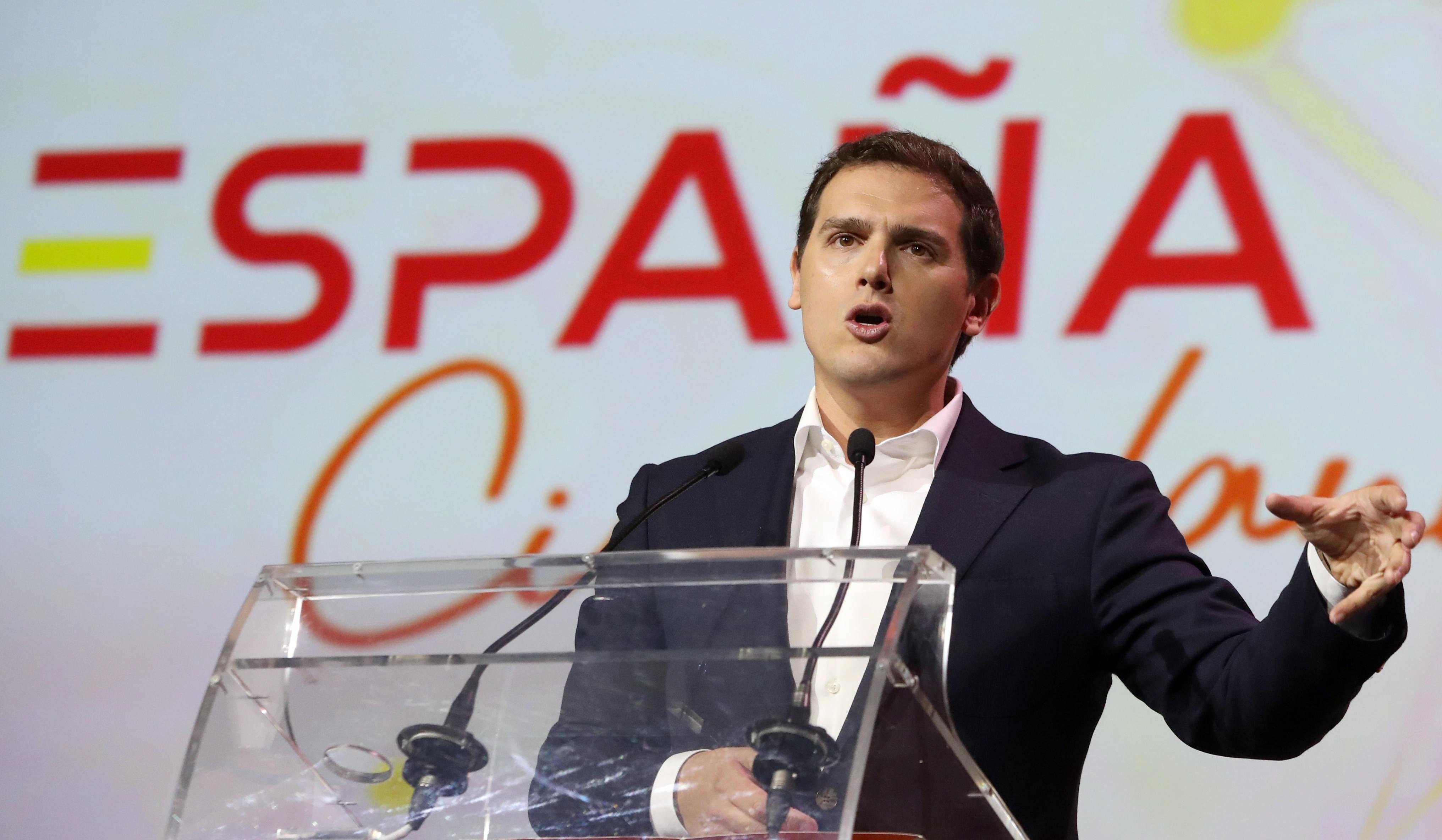 Rivera acusa a Torra de "hacer un acto separatista"