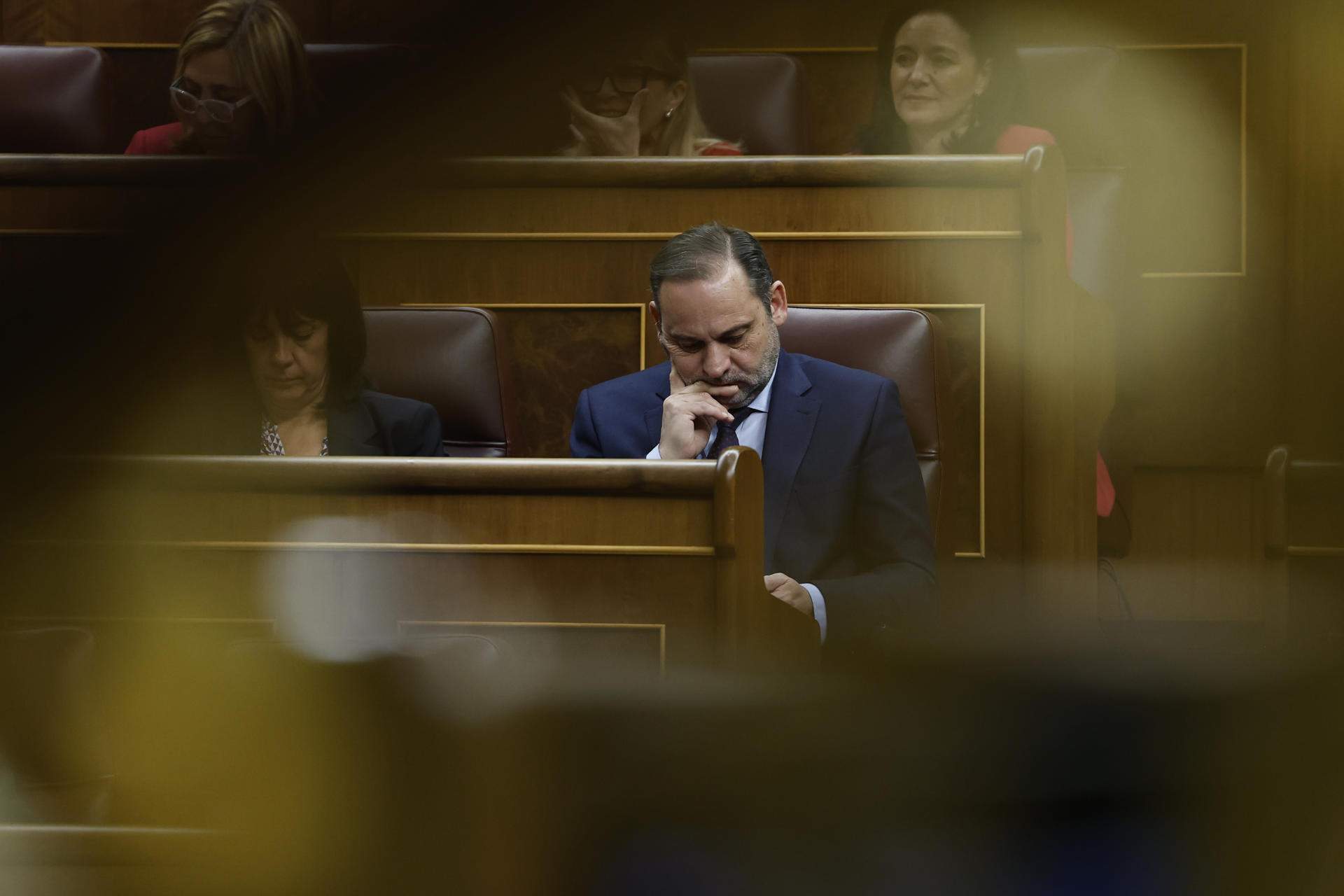 Besieged over Koldo affair, ex-PSOE minister Ábalos leaves committee role but remains as an MP