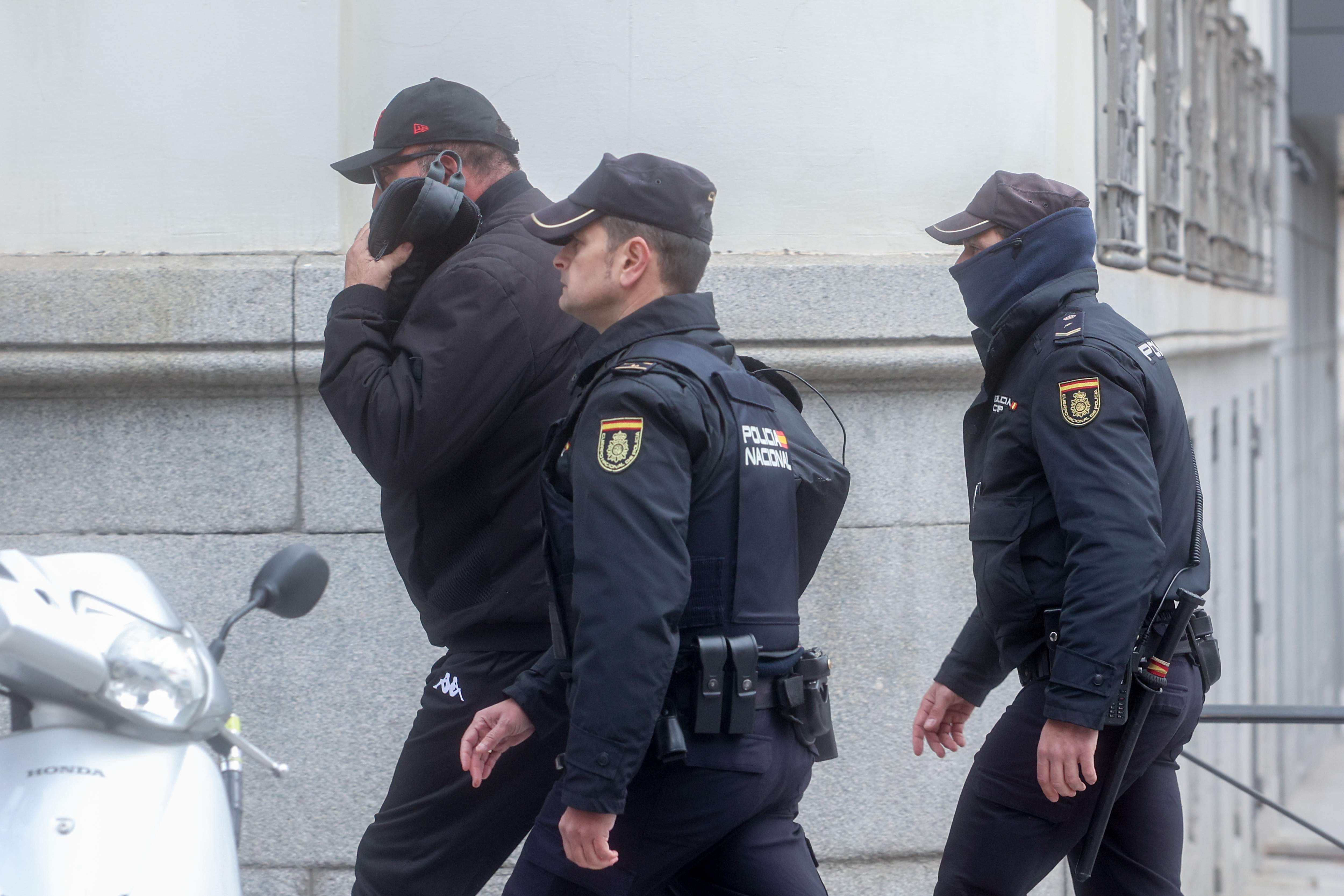 Un comandant de la Guàrdia Civil, detingut per donar la xivatada a Koldo García que era investigat