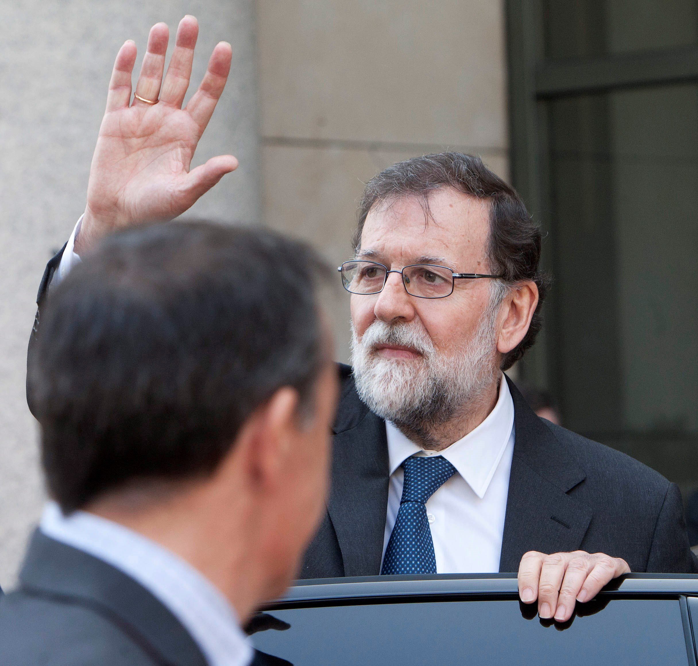 ¿Y si Rajoy dimite?