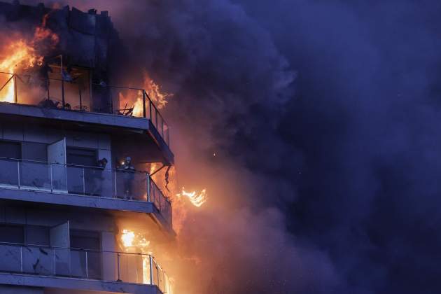 Incendio València 2 EFE