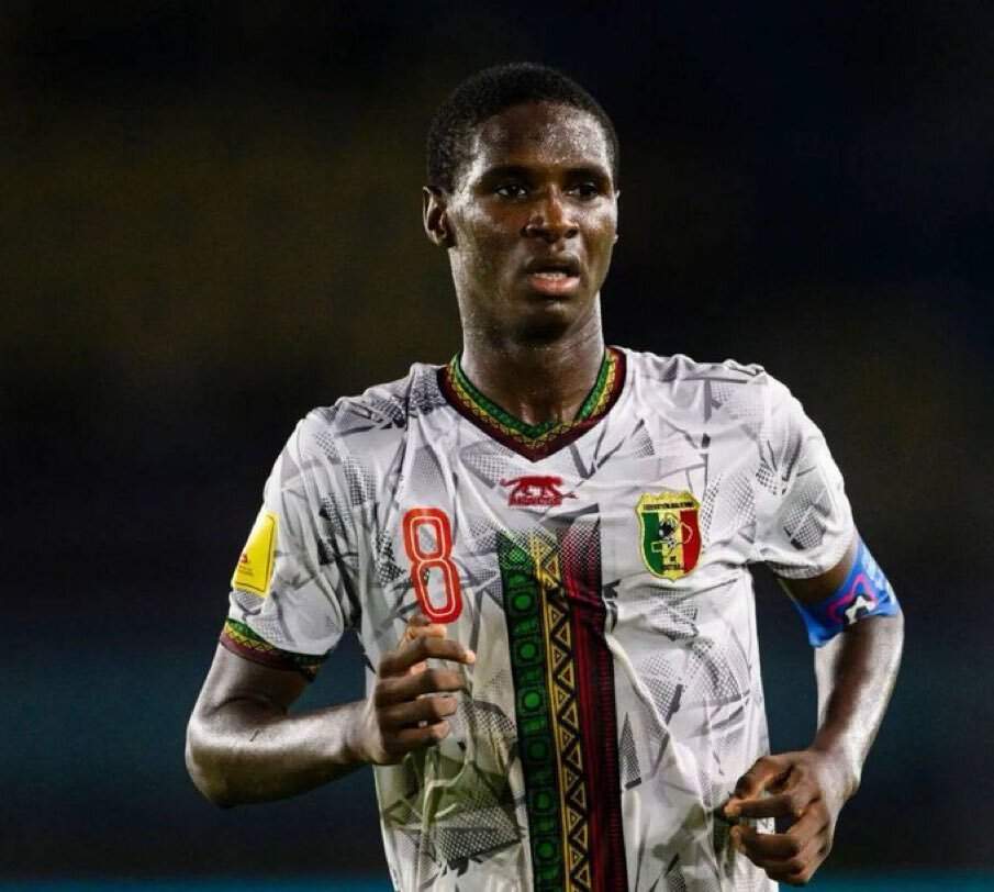 Flick se lleva a Ibrahim Diarra al primer equipo del Barça