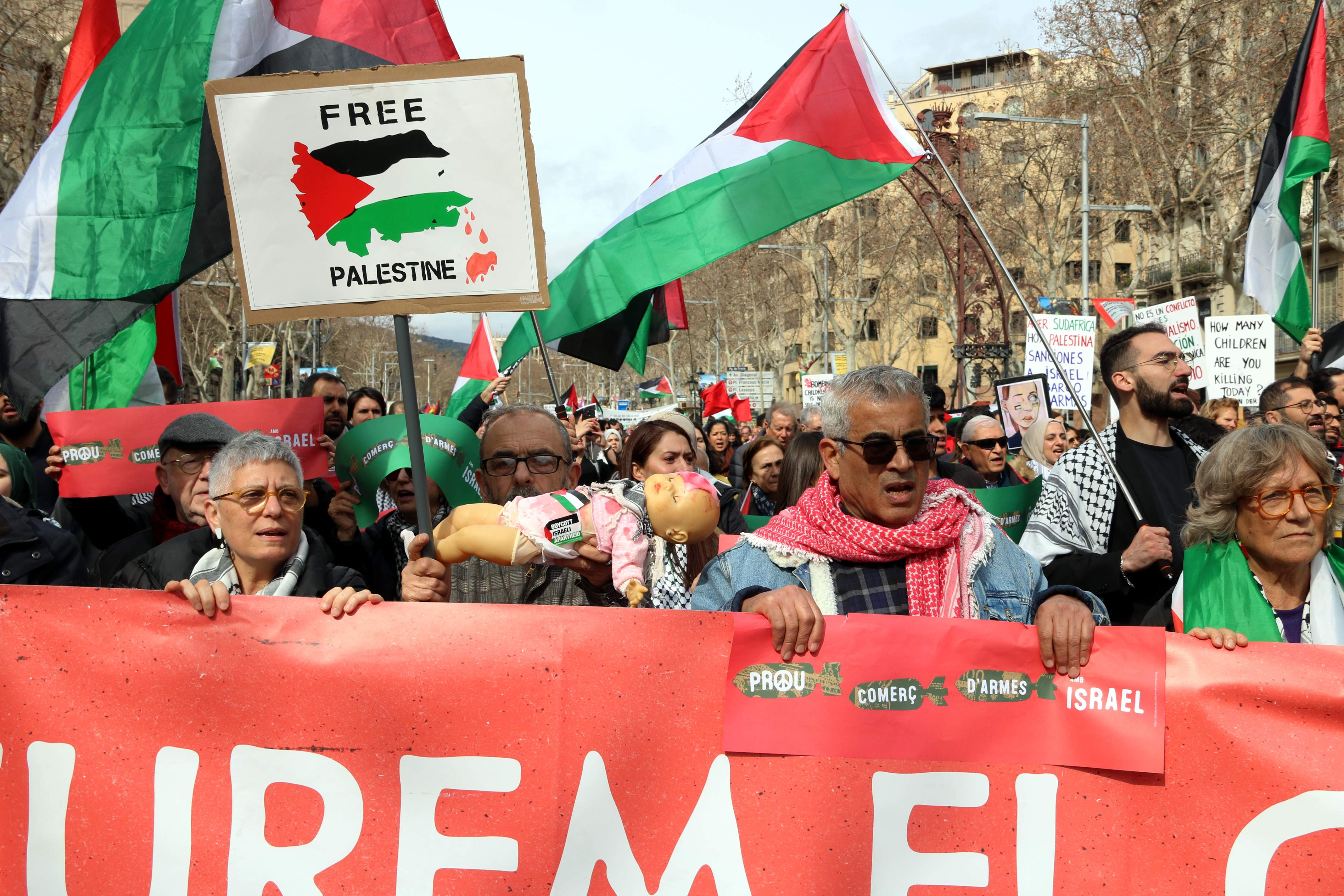 4.500 persones protesten a Barcelona contra el "genocidi" a Gaza