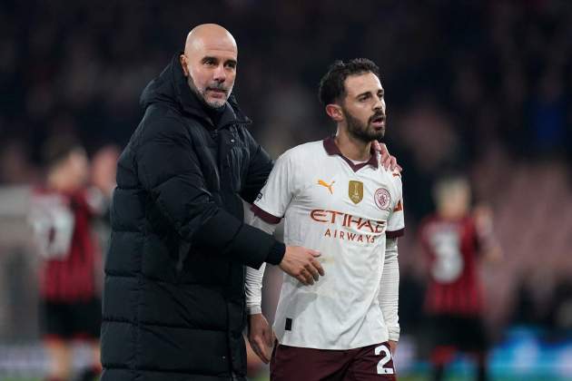 Pep Guardiola Bernado Silva Manchester City Pep Guardiola Bernado Silva Manchester City