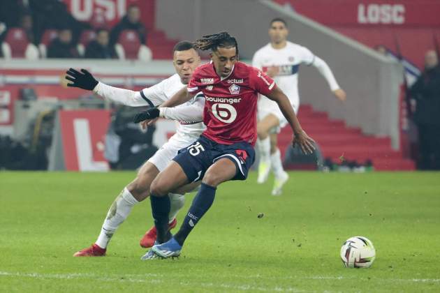 Leny Yoro Kylian Mbappé Lille PSG Leny Yoro Kylian Mbappé Lille PSG