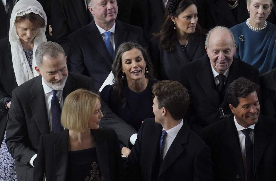 Felipe Letizia Juan Carlos funeral de Constantino 2024 GTRES Felipe Letizia Juan Carlos funeral de Constantino 2024 GTRES