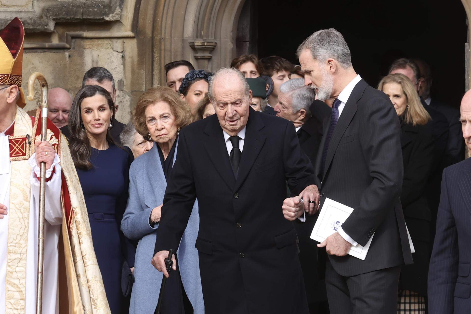 Felipe VI se deja ver con su padre por primera vez después de la fuga del rey emérito en 2020