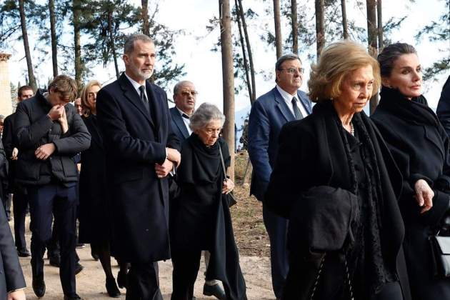 reina Sofia i Letizia funeral 