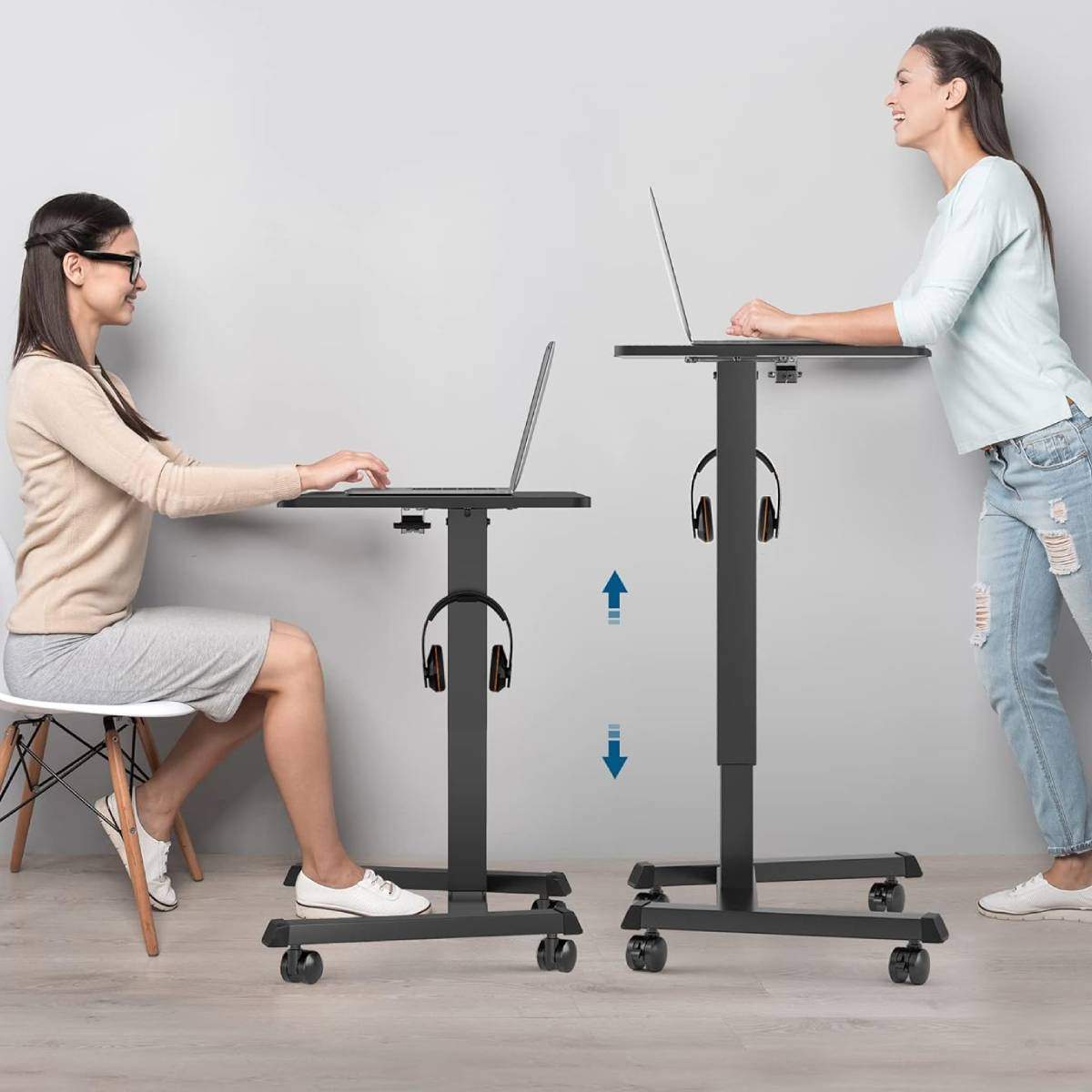 Amazon tiene una mesa de trabajo portátil que es una locura