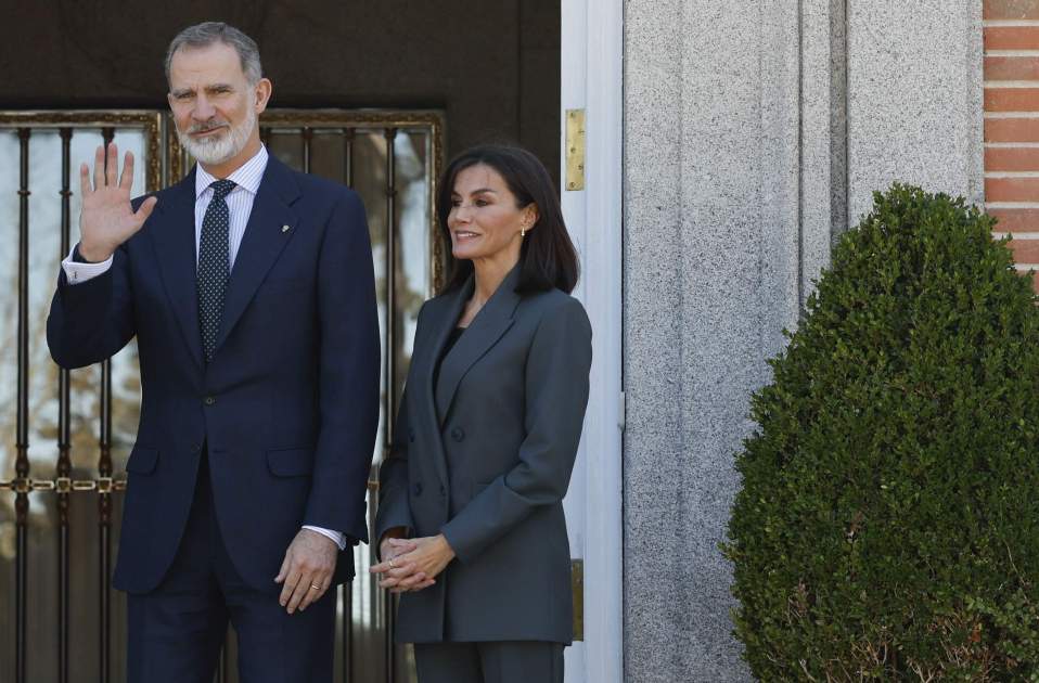 Felipe Letizia pelo corto EFE Felipe Letizia pelo corto EFE