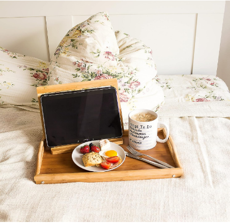 Desayunar en la cama como en un hotel 5 estrelal con la bandeja número 1 en Amazon