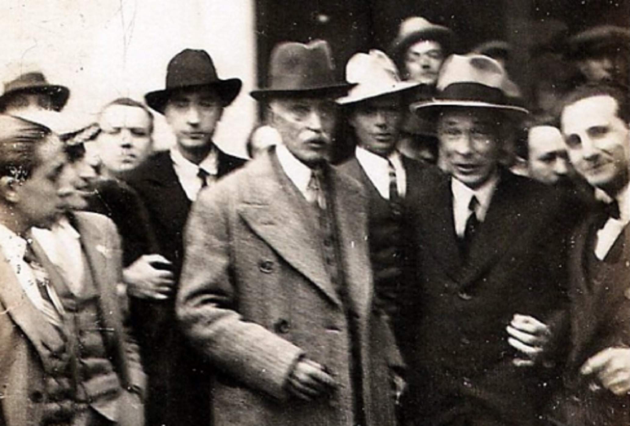 Macià retorna a Barcelona por segunda vez (marzo, 1931). Fuente Blog Libertad Macià retorna a Barcelona por segunda vez (marzo, 1931). Fuente Blog Libertad