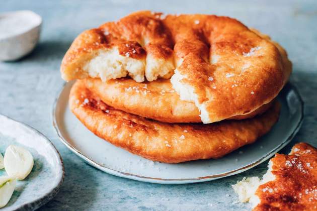 Lángos clásico Lángos clásico