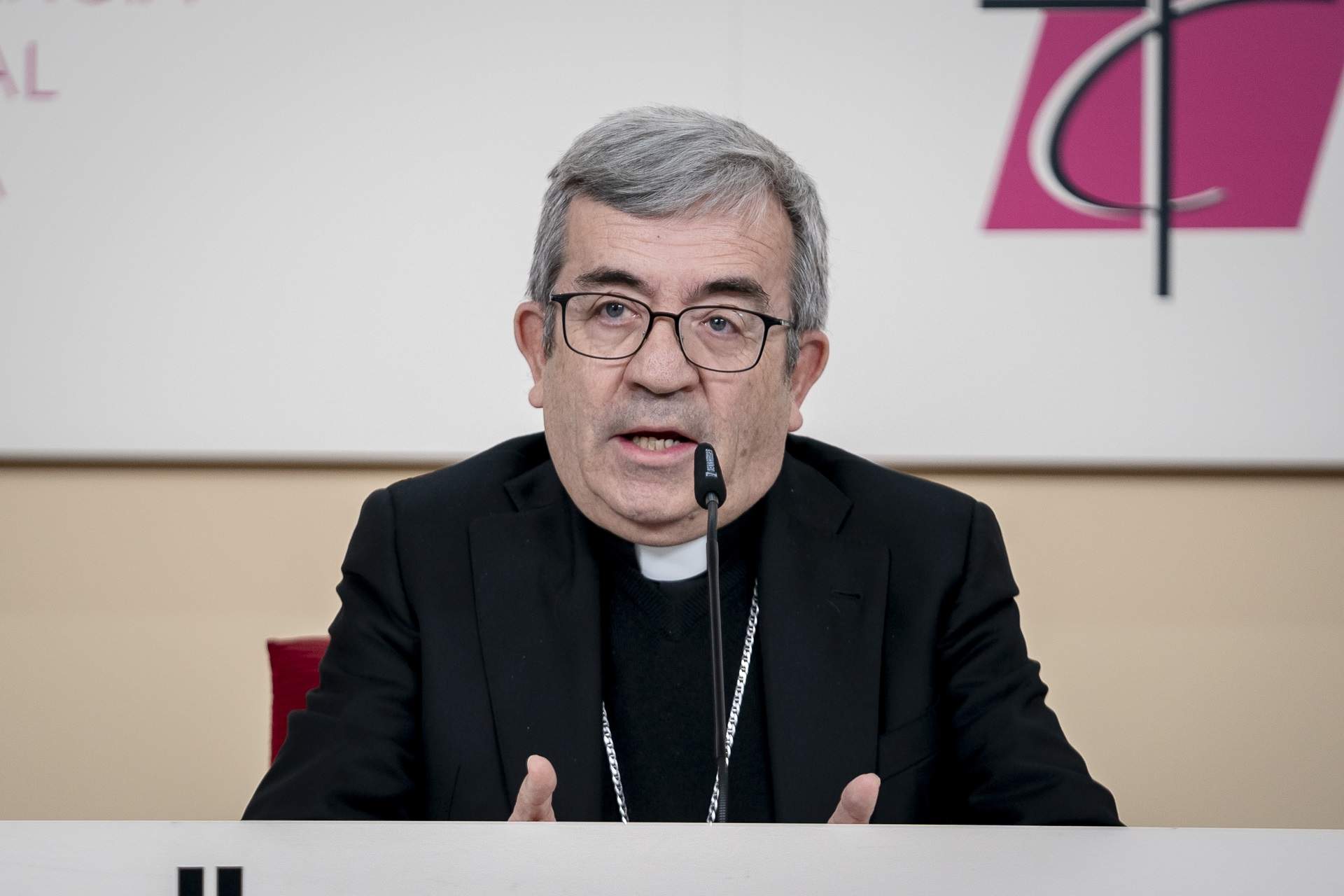 Qui és Luis Argüello, el nou president conservador de la Conferència Episcopal
