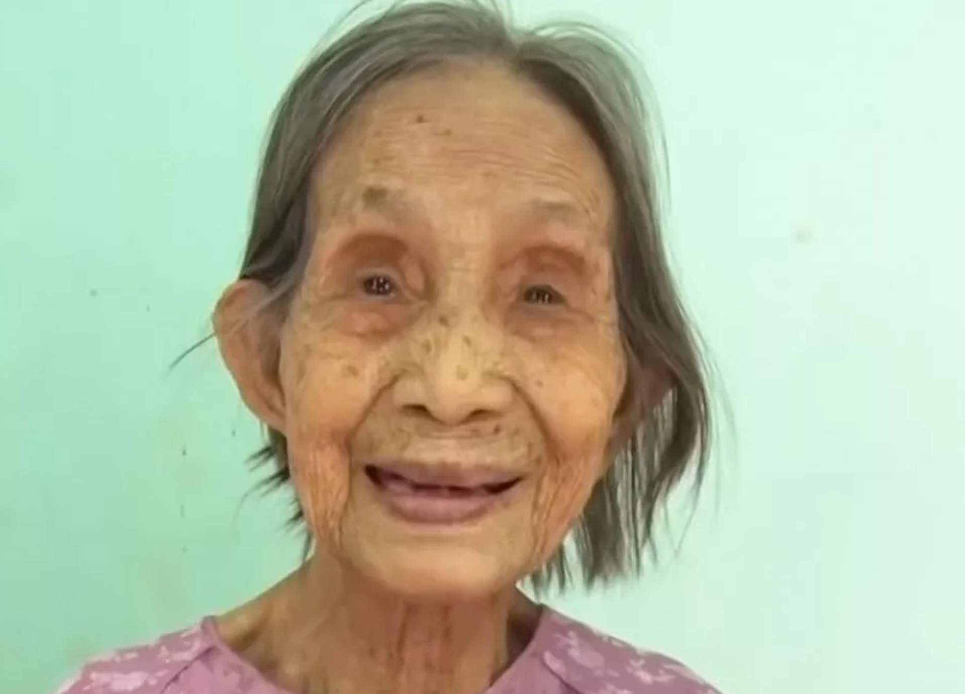 Una mujer de Vietnam reivindica que es la más longeva del mundo, y no la catalana Maria Branyas