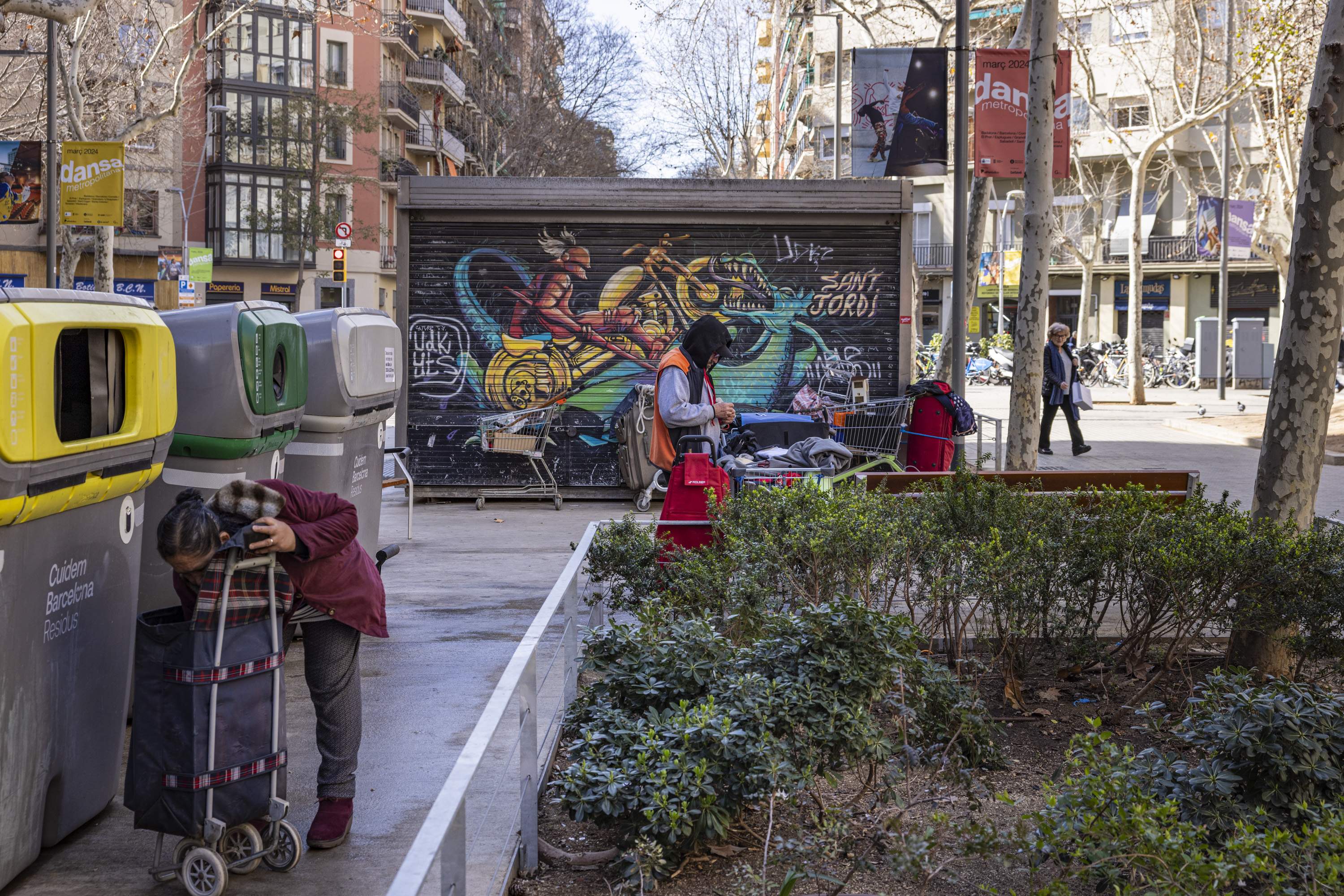 Alarma en el barrio de Sant Antoni por el mercadeo de drogas en torno a un quiosco abandonado