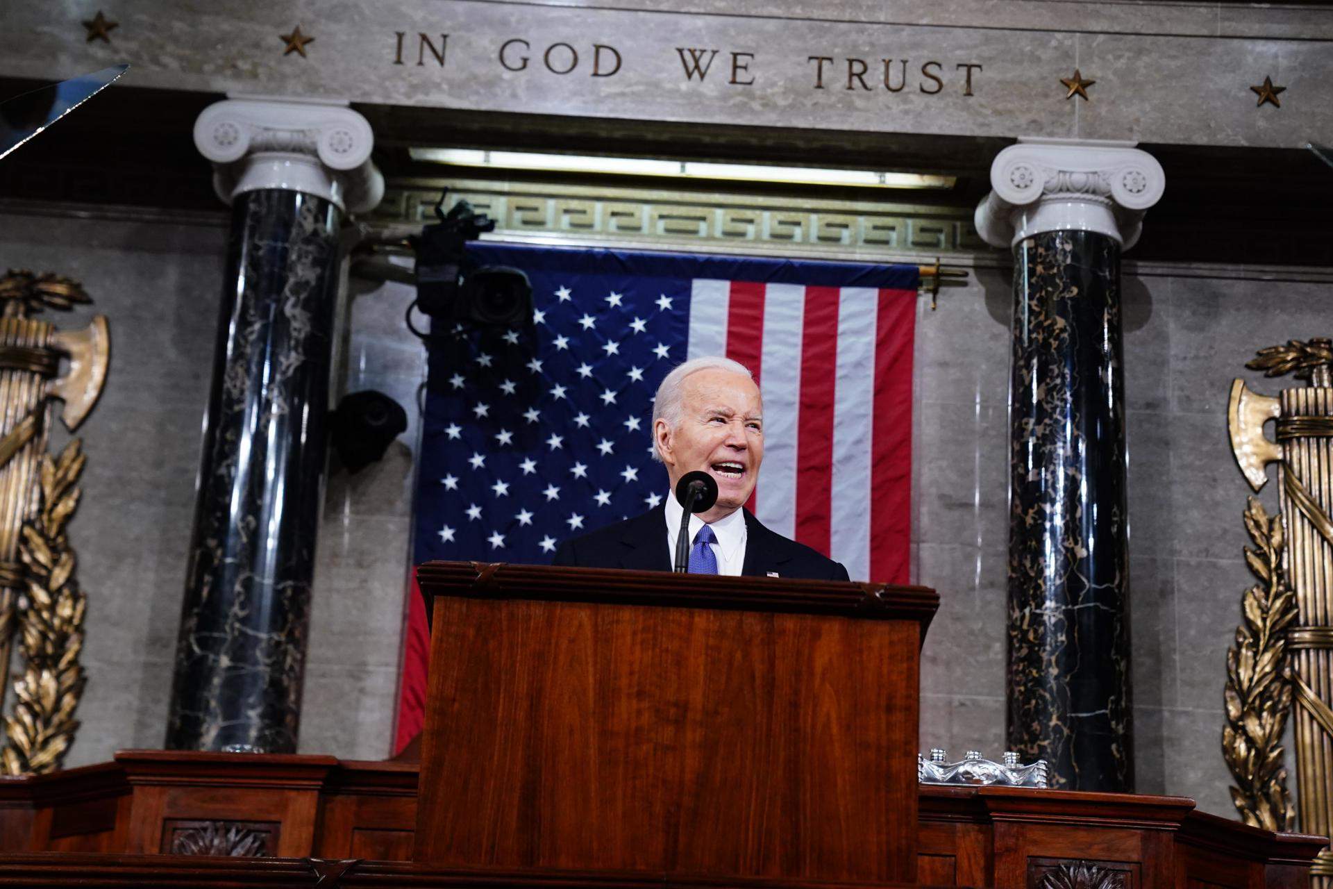 Un Biden enèrgic aprofita el discurs de l'estat de la Unió per entrar en campanya contra Trump